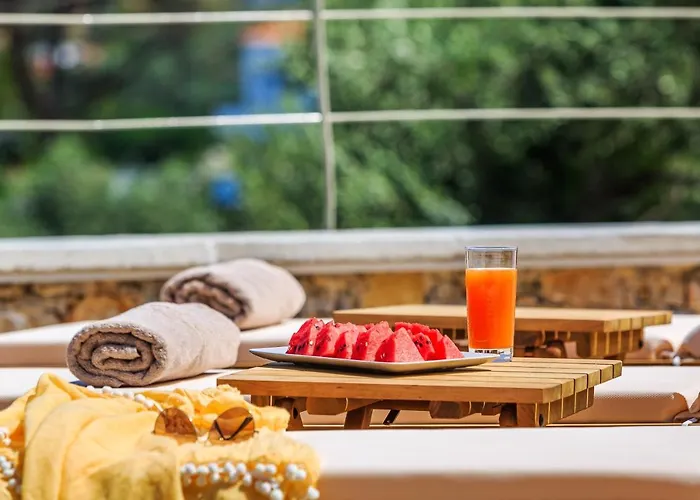 Kingstone 2 * Skopelos Town